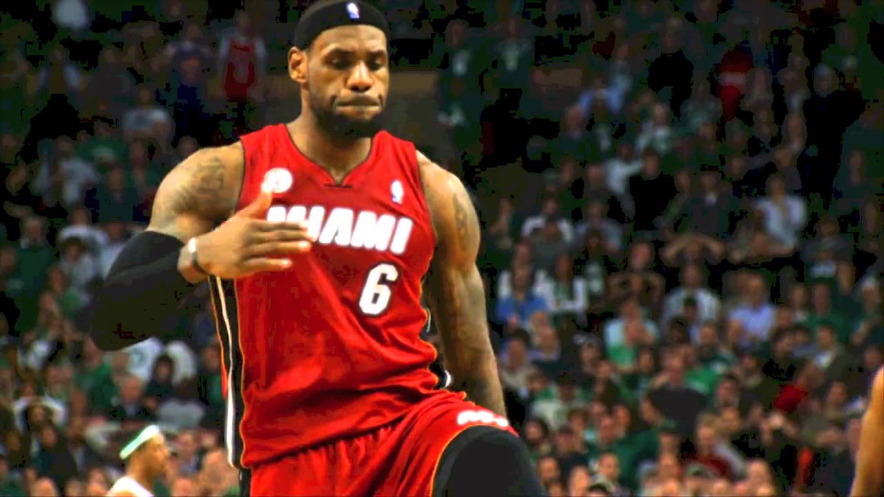 LeBron James Mix – Can’t Hold Us (2013)